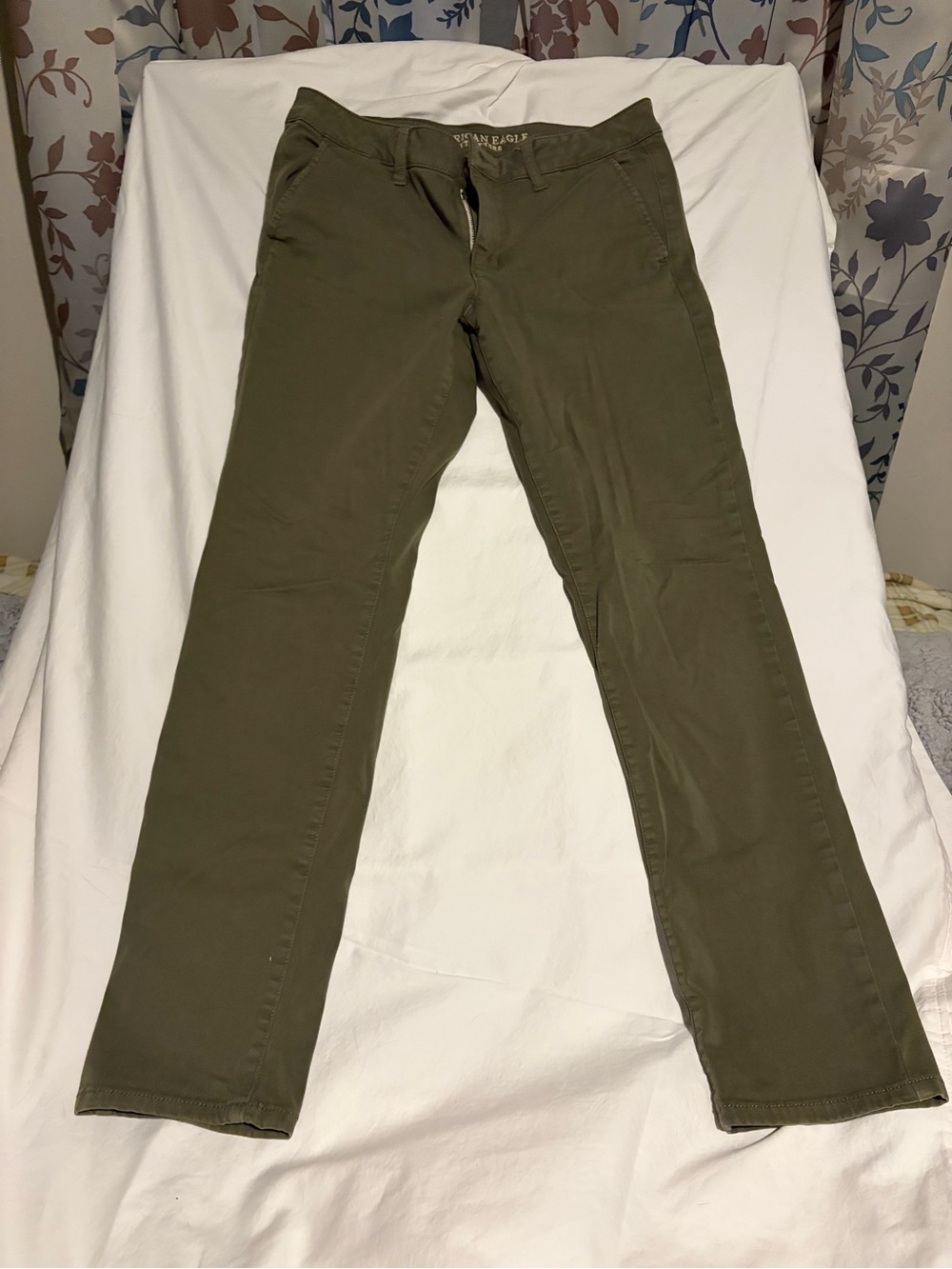 American Eagle Outfitters Olive Green Skinny Pants